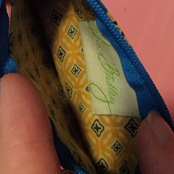 VERA BRADLEY RIVIERA BLUE CLIP ZIP ID CASE COIN CHANGE PURSE - Picture 4 of 9
